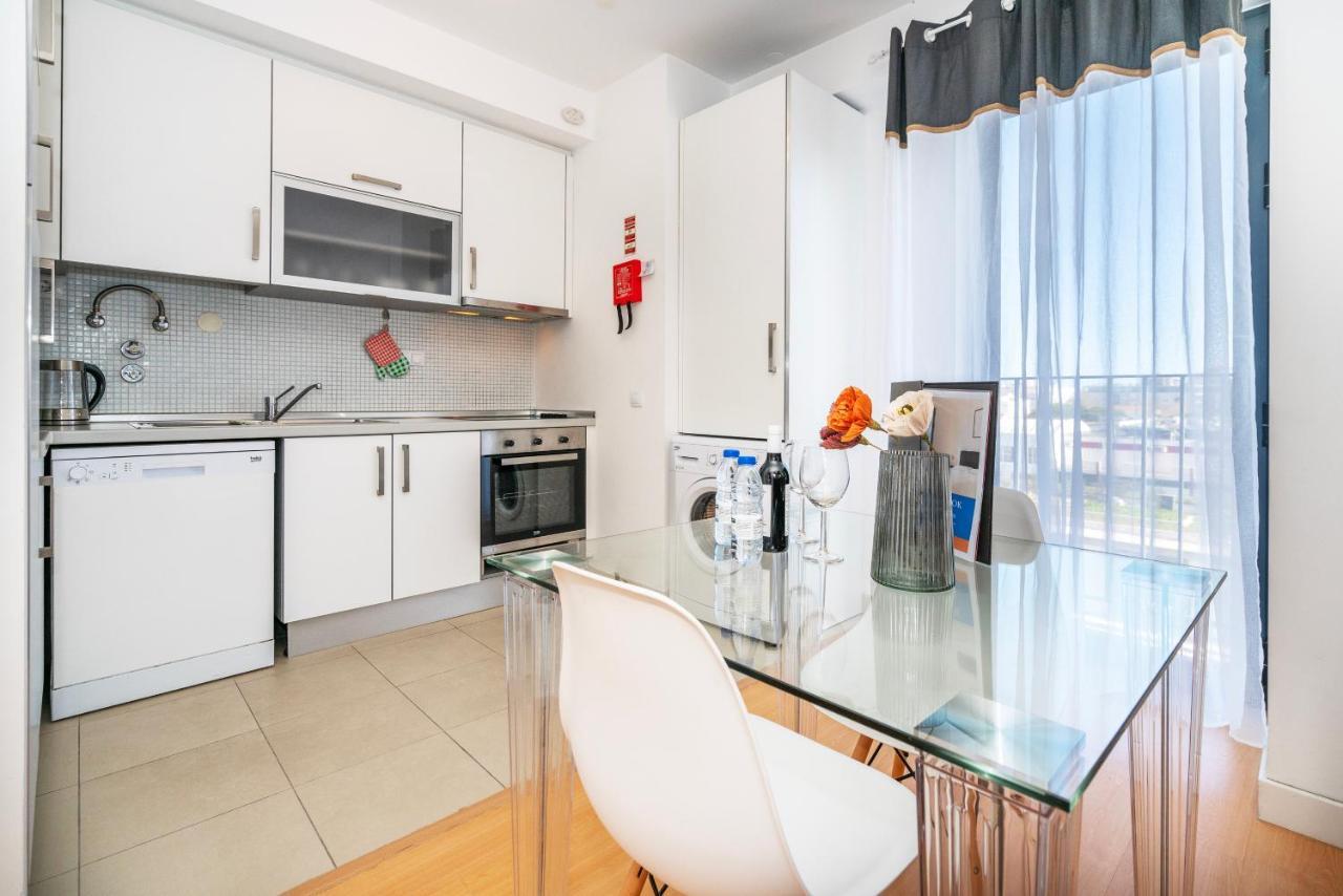 Modern Flat By Lagos Marina And Old Town Lagos Luaran gambar